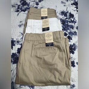 St. John's Bay Women’s Capri & Bermuda Shorts in White and Tan (NWT)